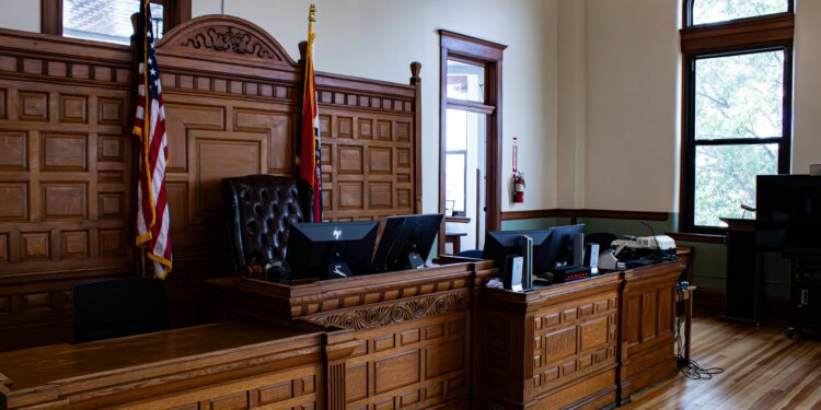 Η Lilly Εντάσσεται σε Δικαστική Διαμάχη για Παρασκευασμένα Φάρμακα Αδυνατίσματος: Μια Ανάλυση των Επιπτώσεων